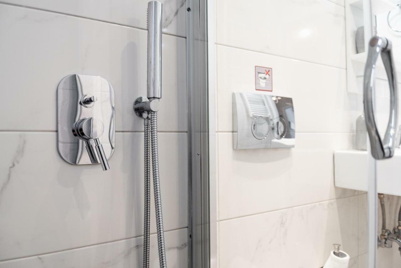 Fix Divine Apartment Atenas Exterior foto